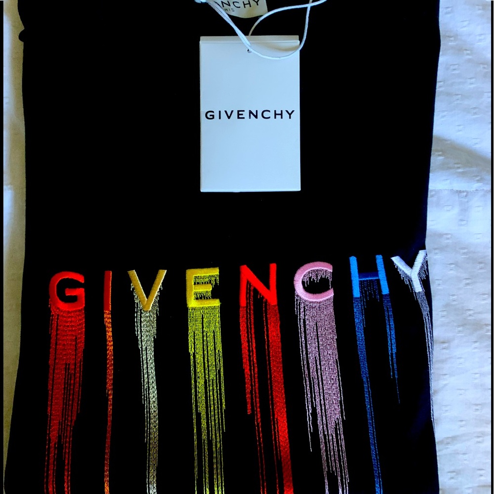 Woman’s  t shirt